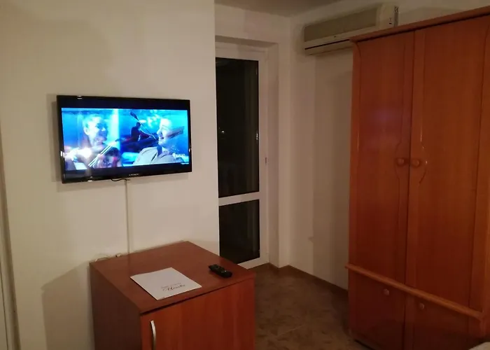 Tzonevi Konukevi 3*